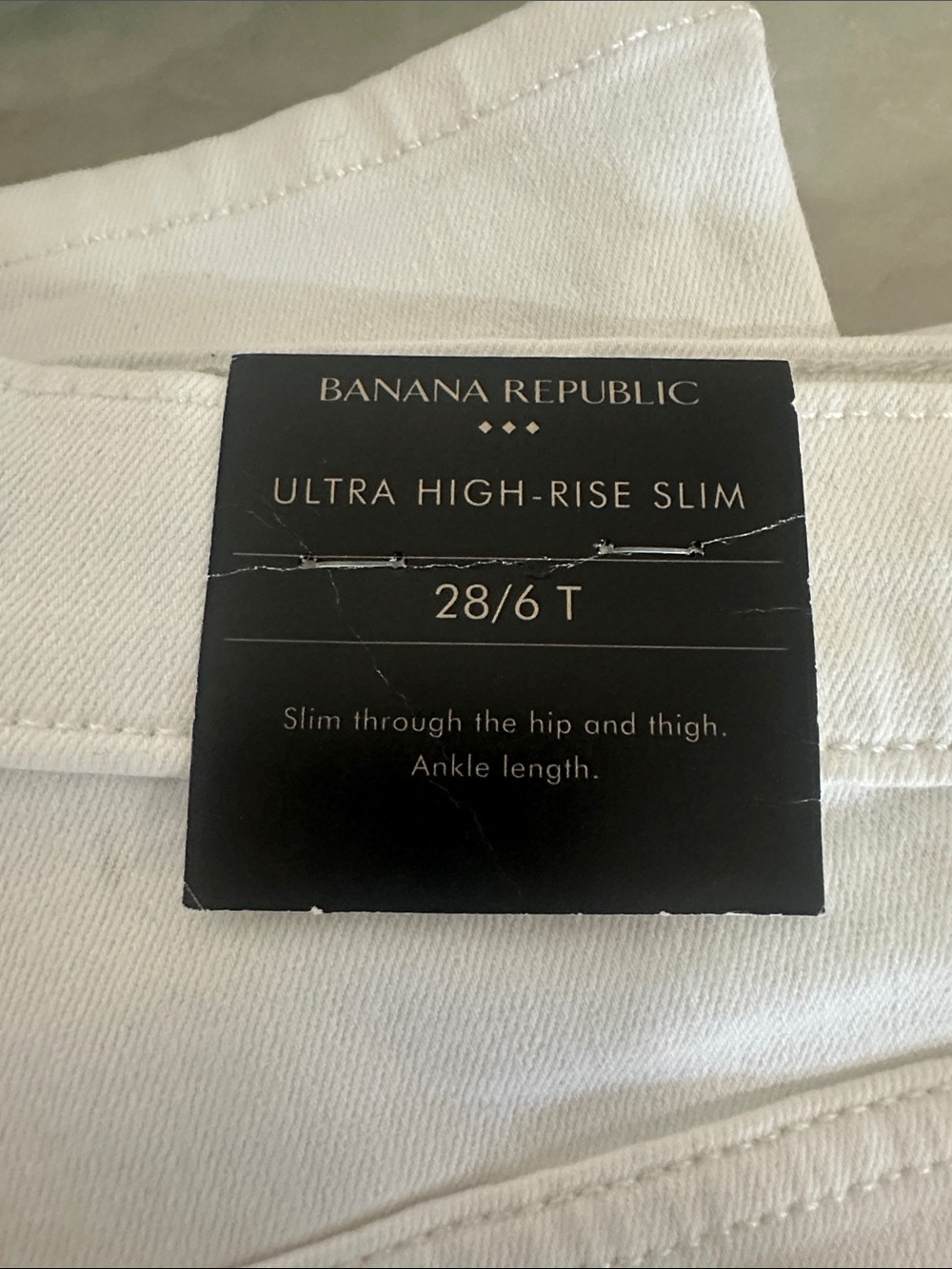 Banana Republic Ultra High-Rise Slim Jeans in White. NWT